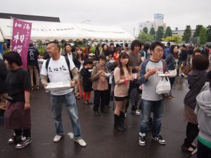 名取市で炊き出し